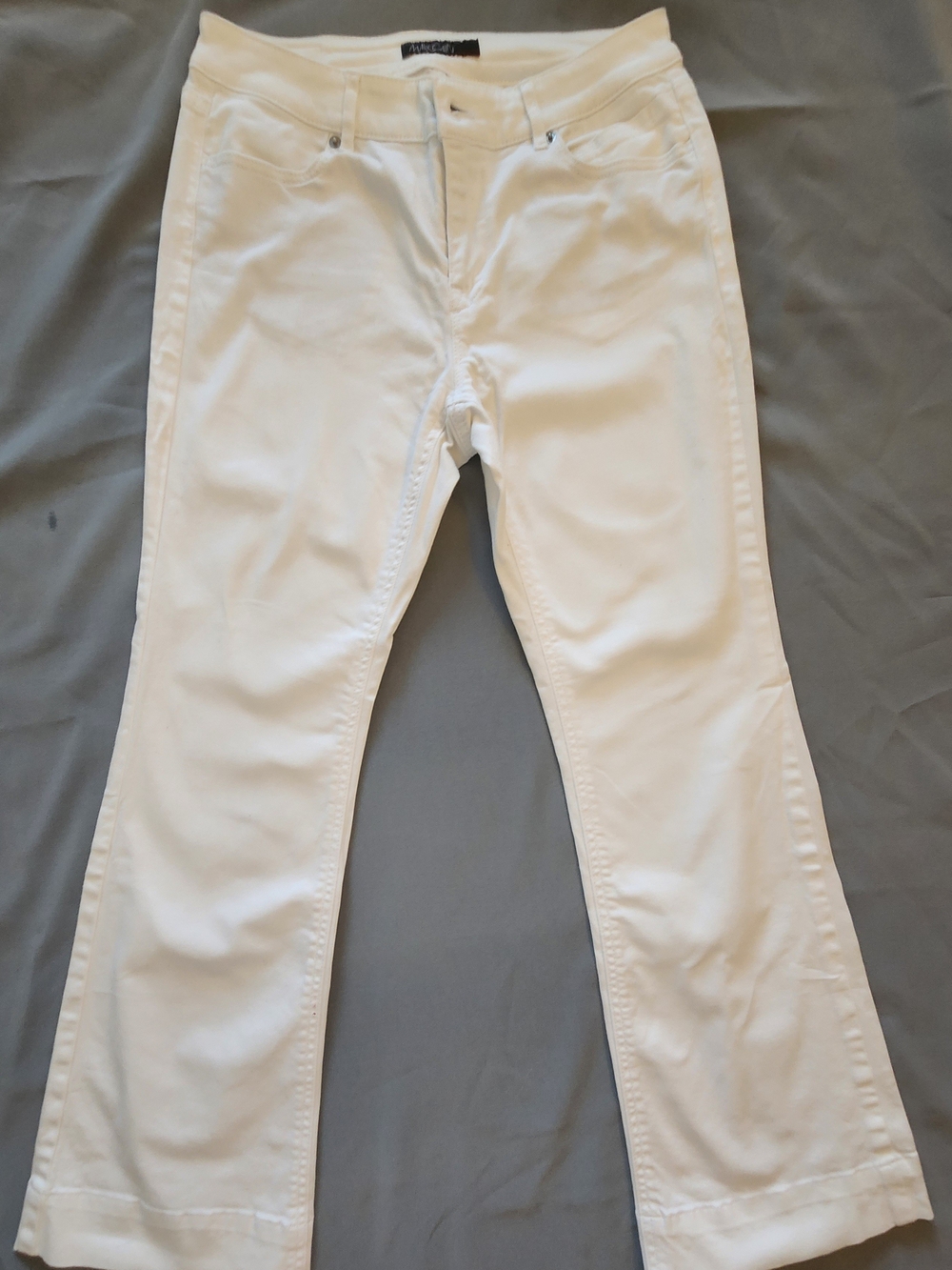 Marc Cain Luxury Crisp White Fitted Denim Jeans